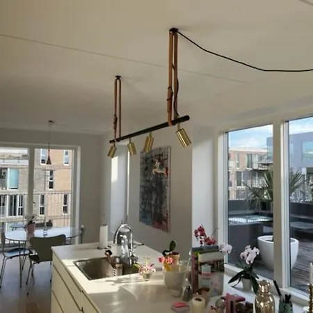 Stylish With Big Private Roof Terrace